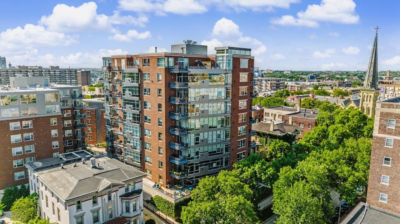 1111 N Marshall Street 501