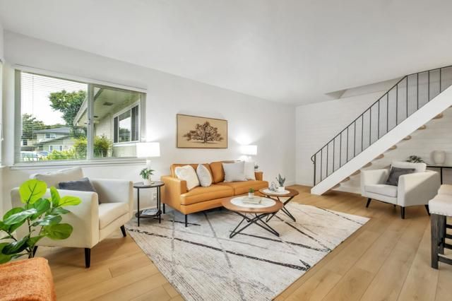 2224 Peacock Place 3