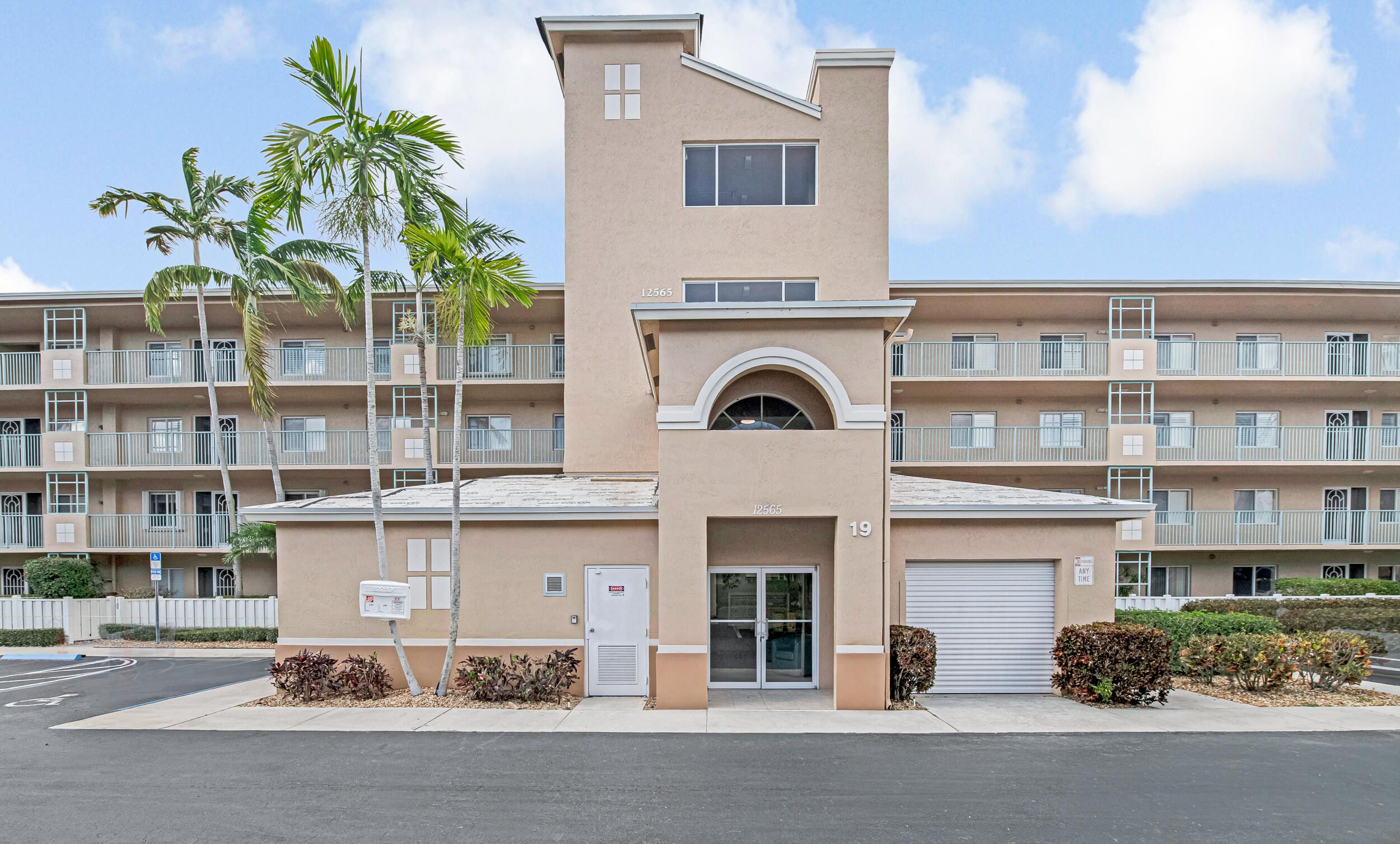 12565 Imperial Isle Drive 208