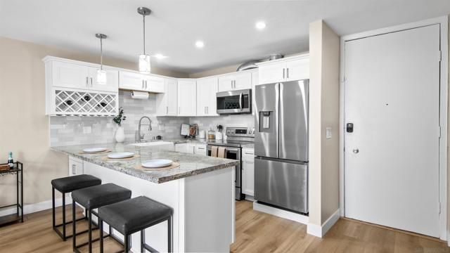 3050 Rue D'orleans 358