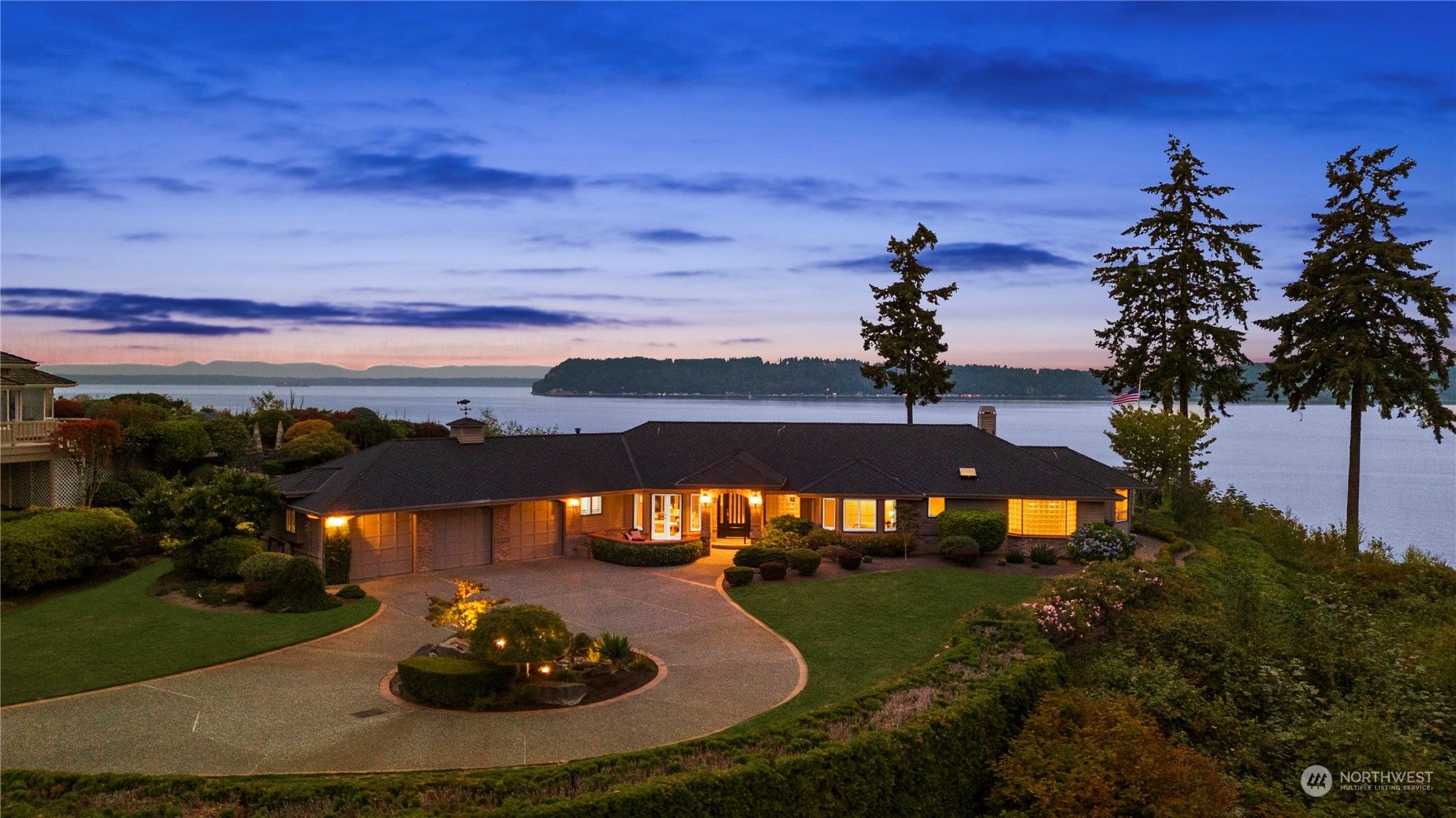 9806 Marine View Drive