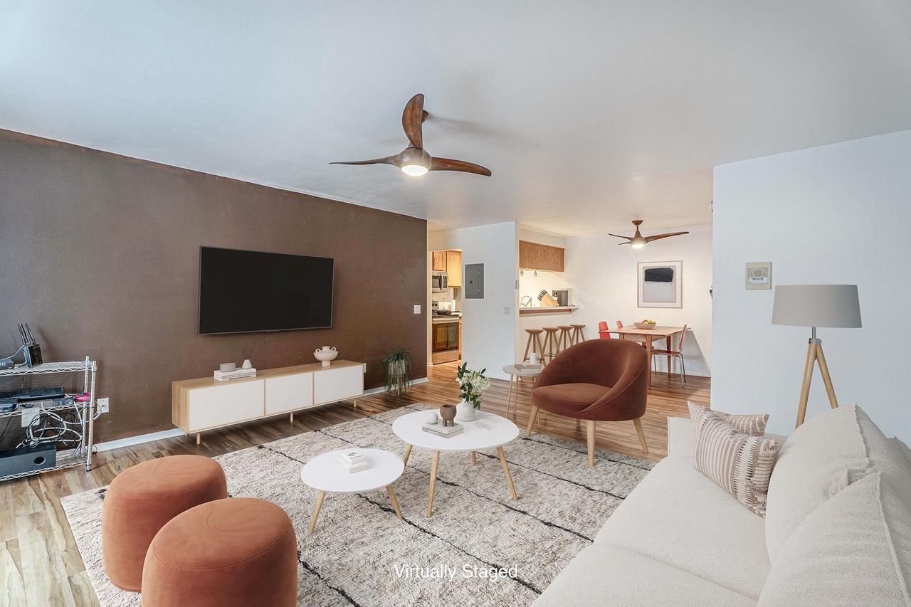 2410 Independence Lane 206