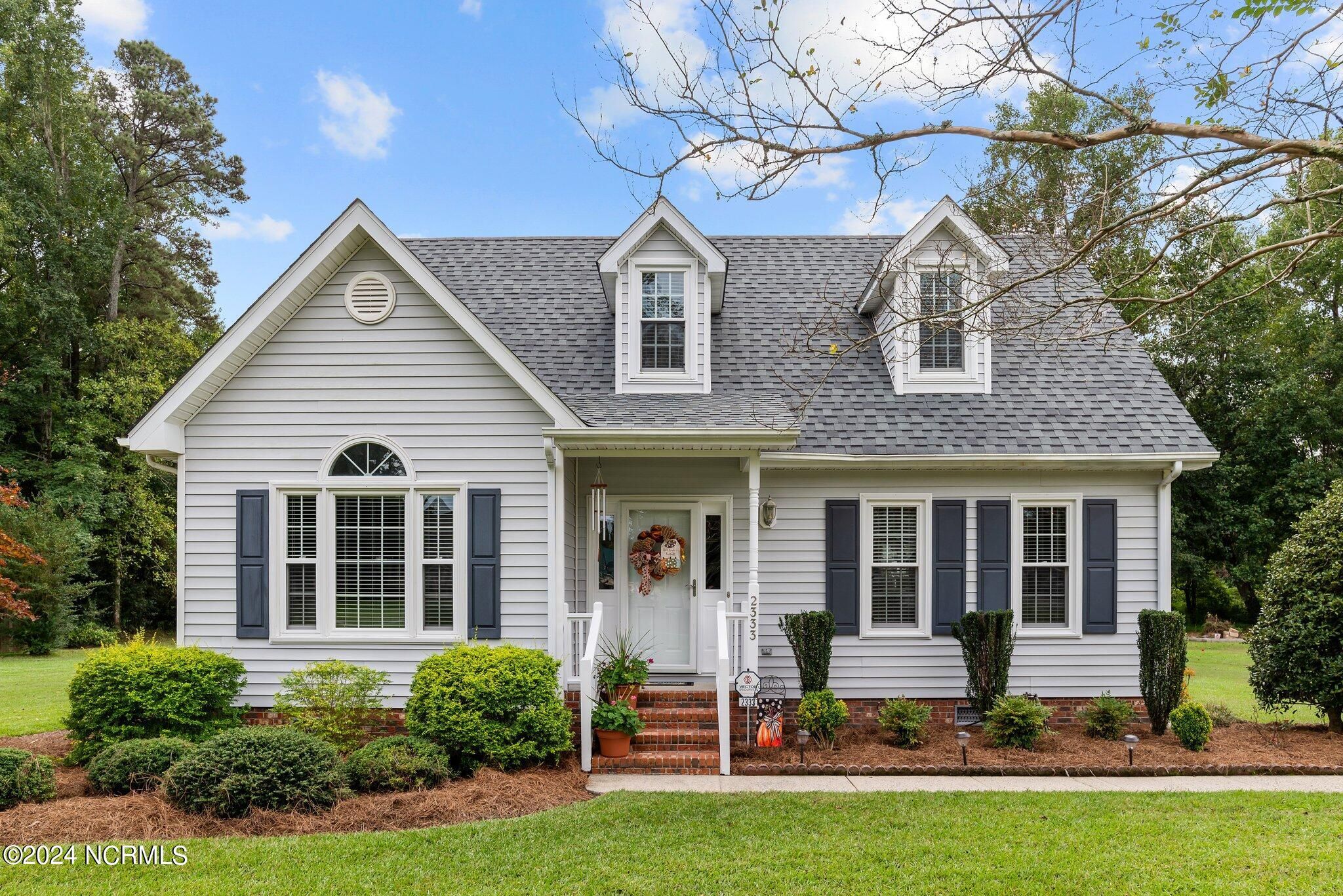 2333 Woodridge Drive