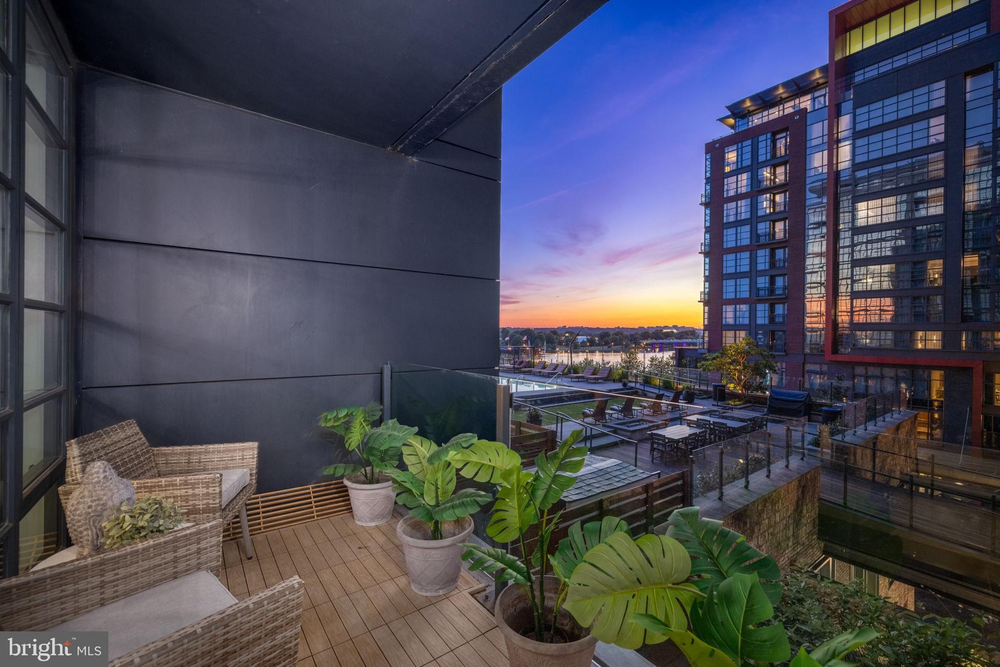 45 Sutton Square Sw 406