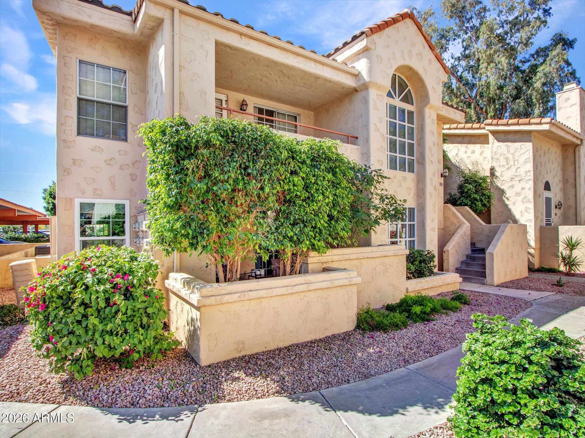 1333 E Morten Avenue 105