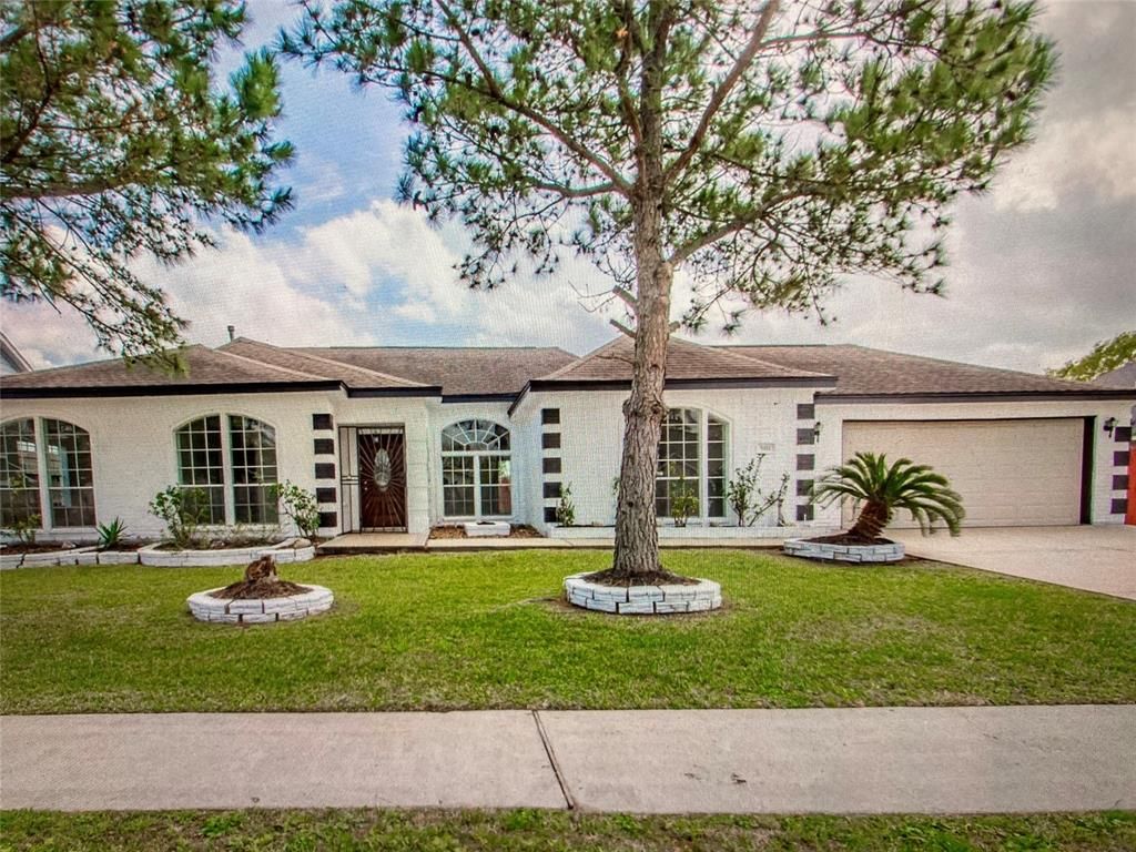 5111 Shirley Street