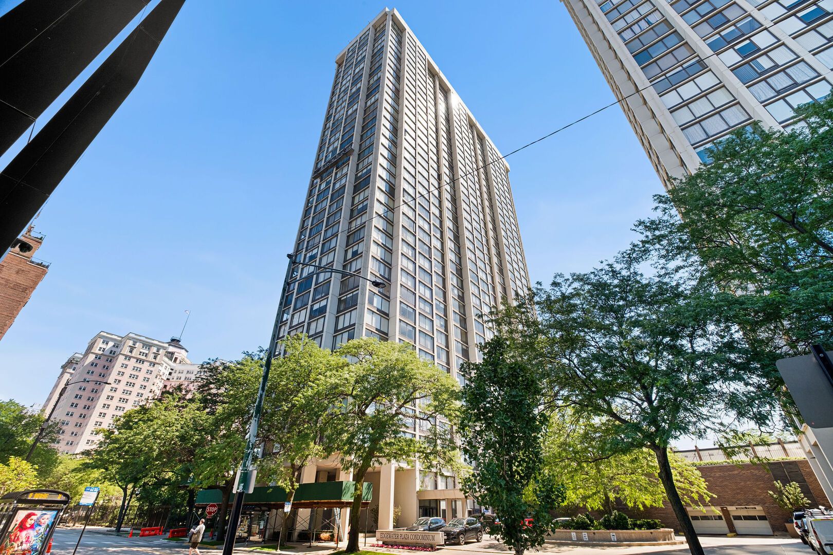 5455 N Sheridan Road 2003