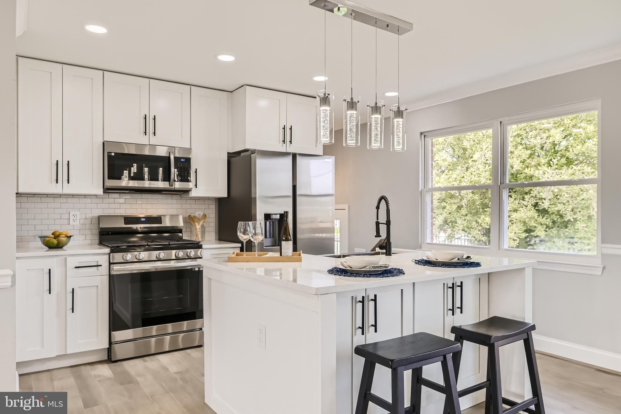 10102 Charington Road