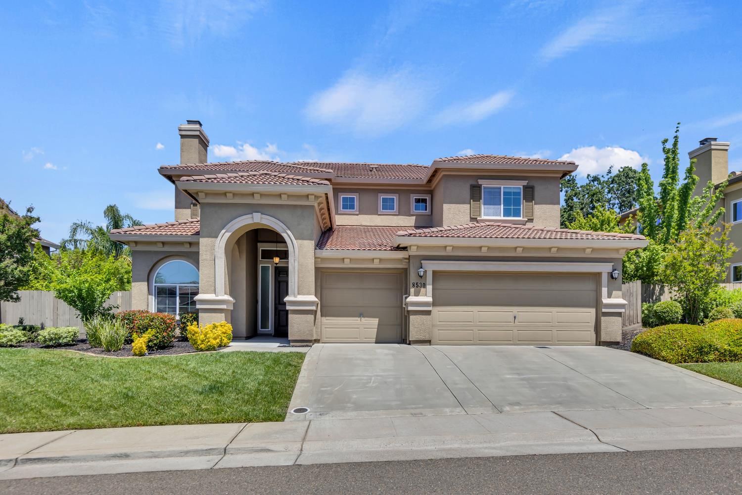 8530 Mandorla Circle