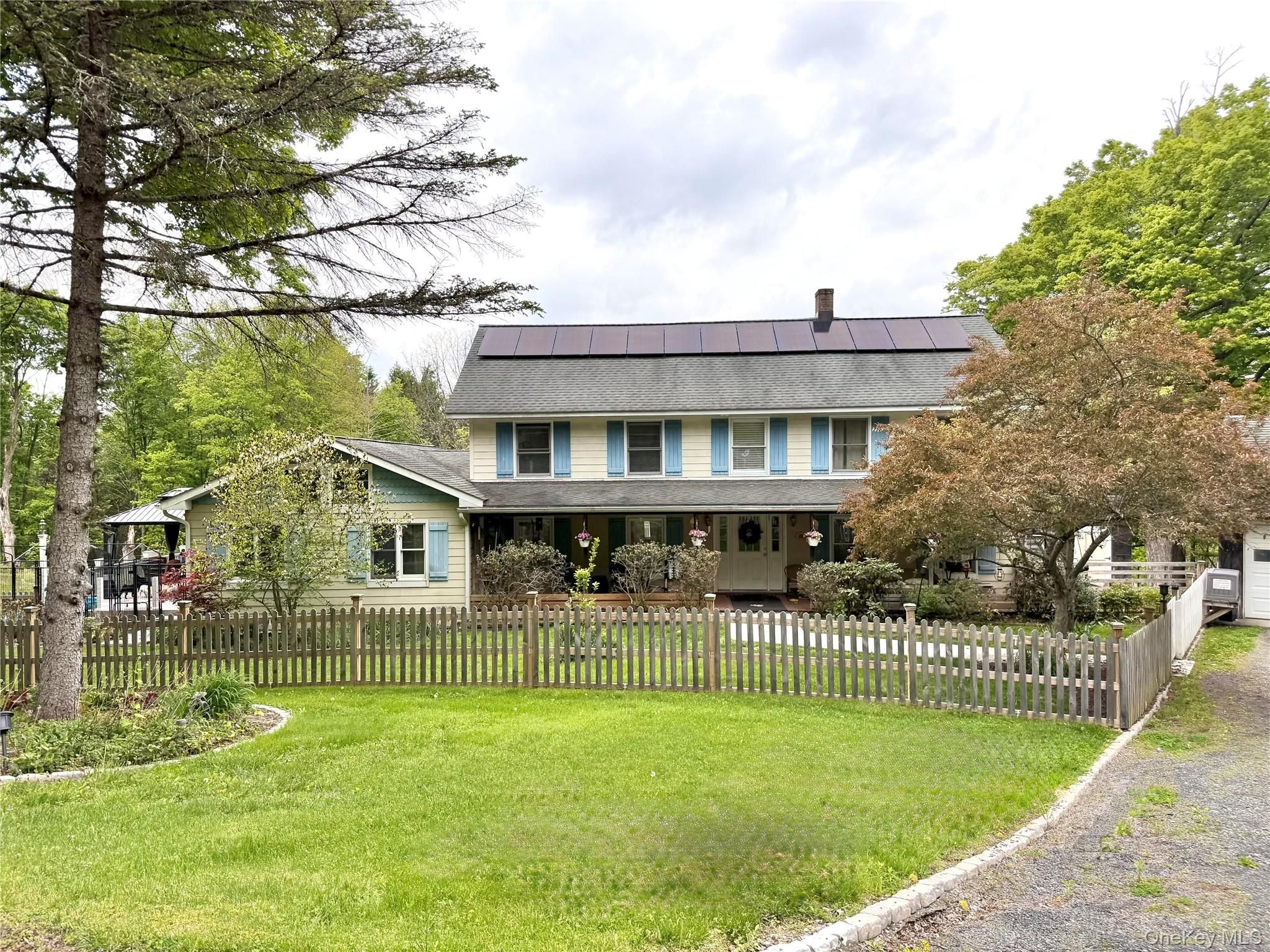 912-918 Hollow Road
