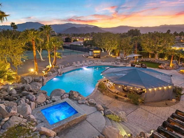 41750 Hermitage Drive