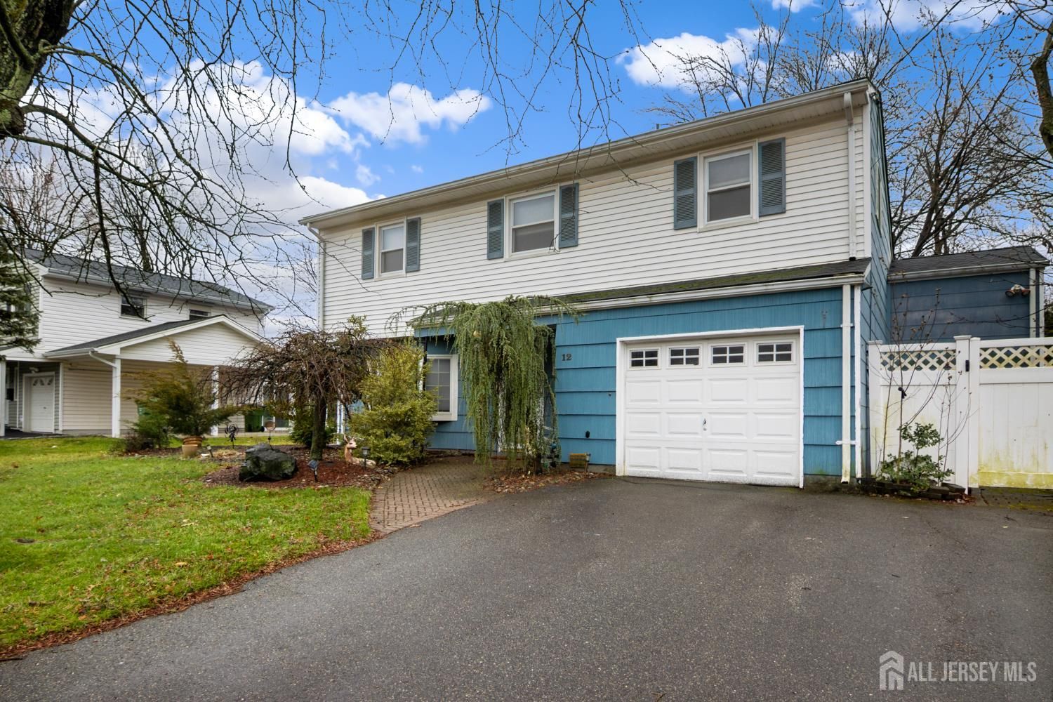 12 Kester Drive