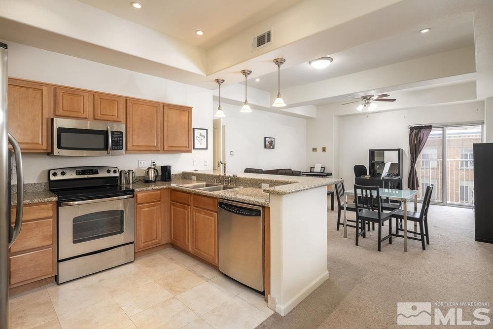 200 W 2nd Street 204
