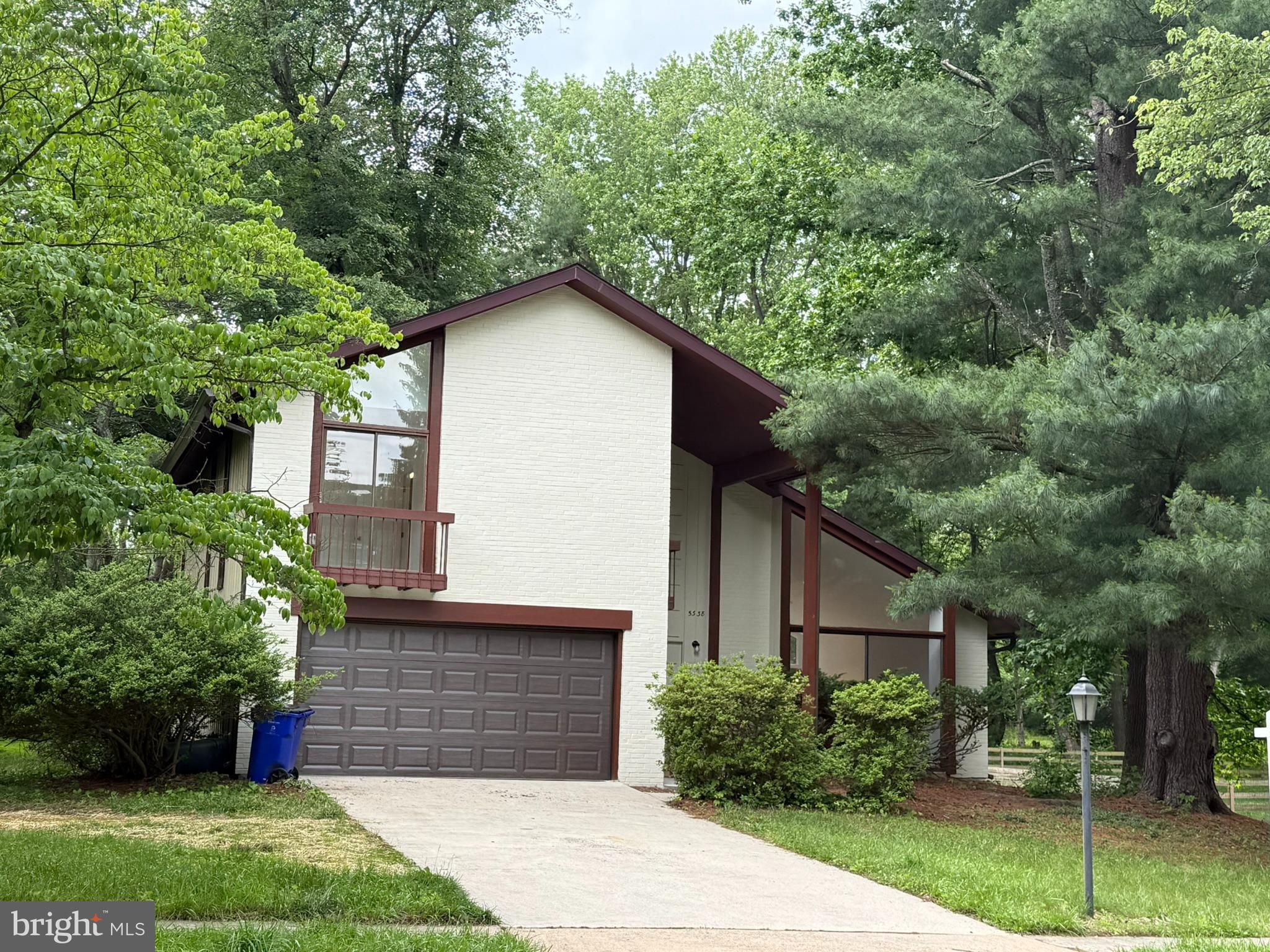 5338 Lightning View Road