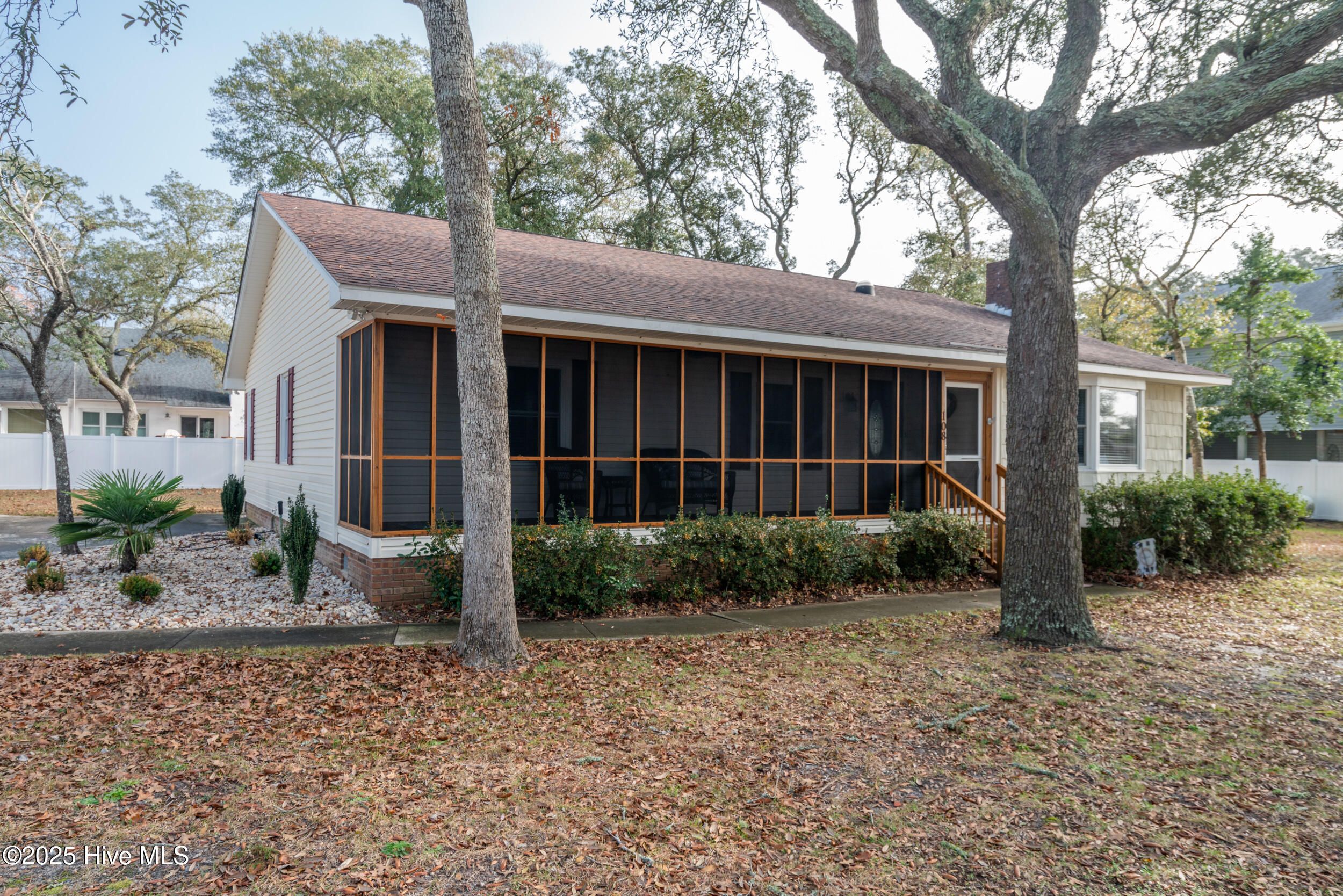 108 Ne 41st Street