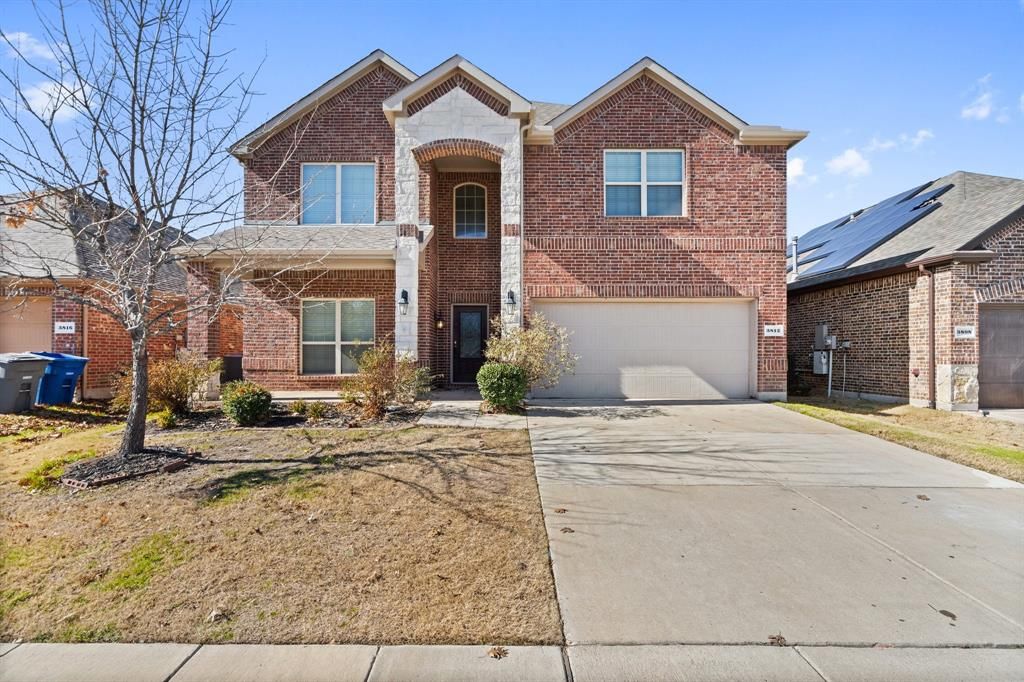 3812 Fordham