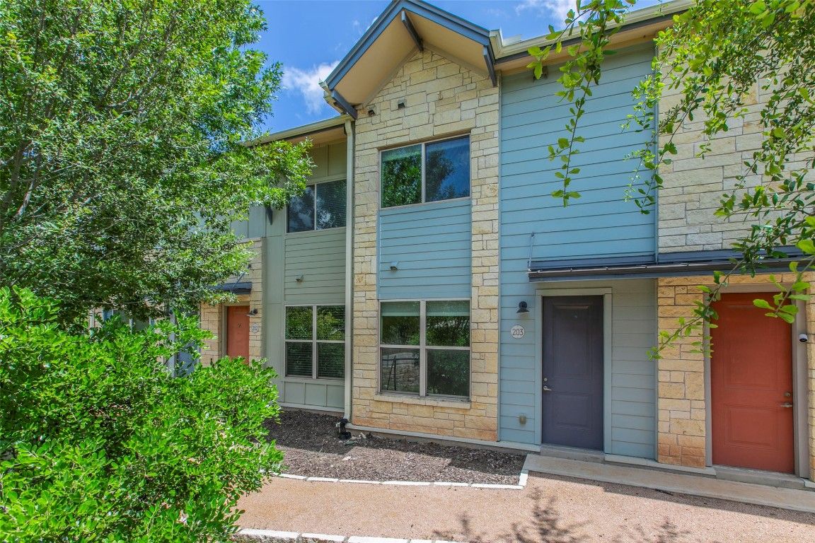 7805 Cooper Lane 203