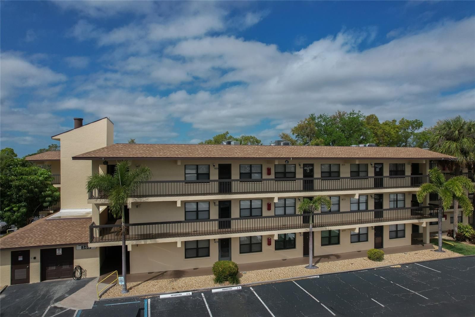 305 30th Avenue W A208