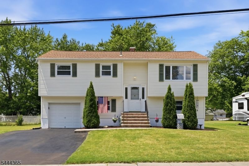 9 Brearly Cres
