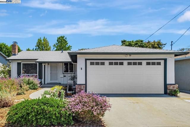 26294 Dodge Ave