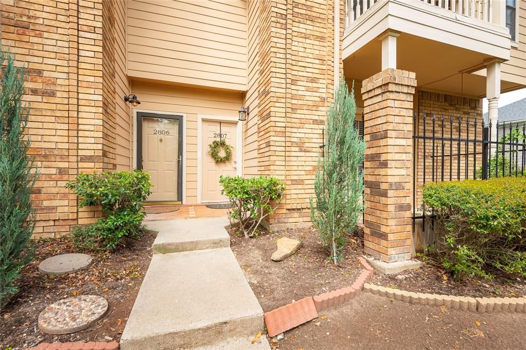 14333 Preston Road 2807