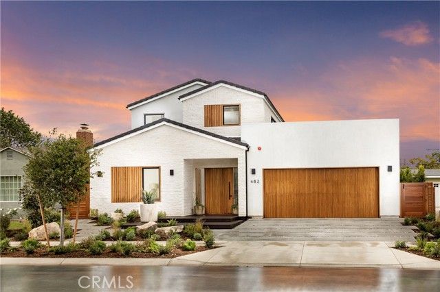 482 Costa Mesa Street