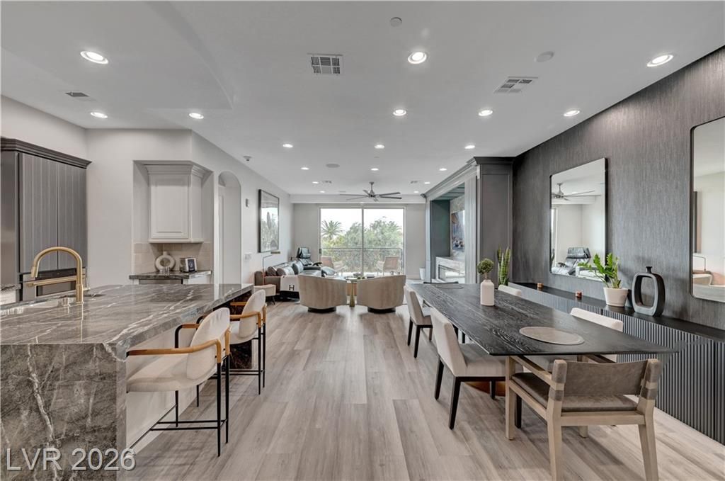 9101 Alta Drive 11