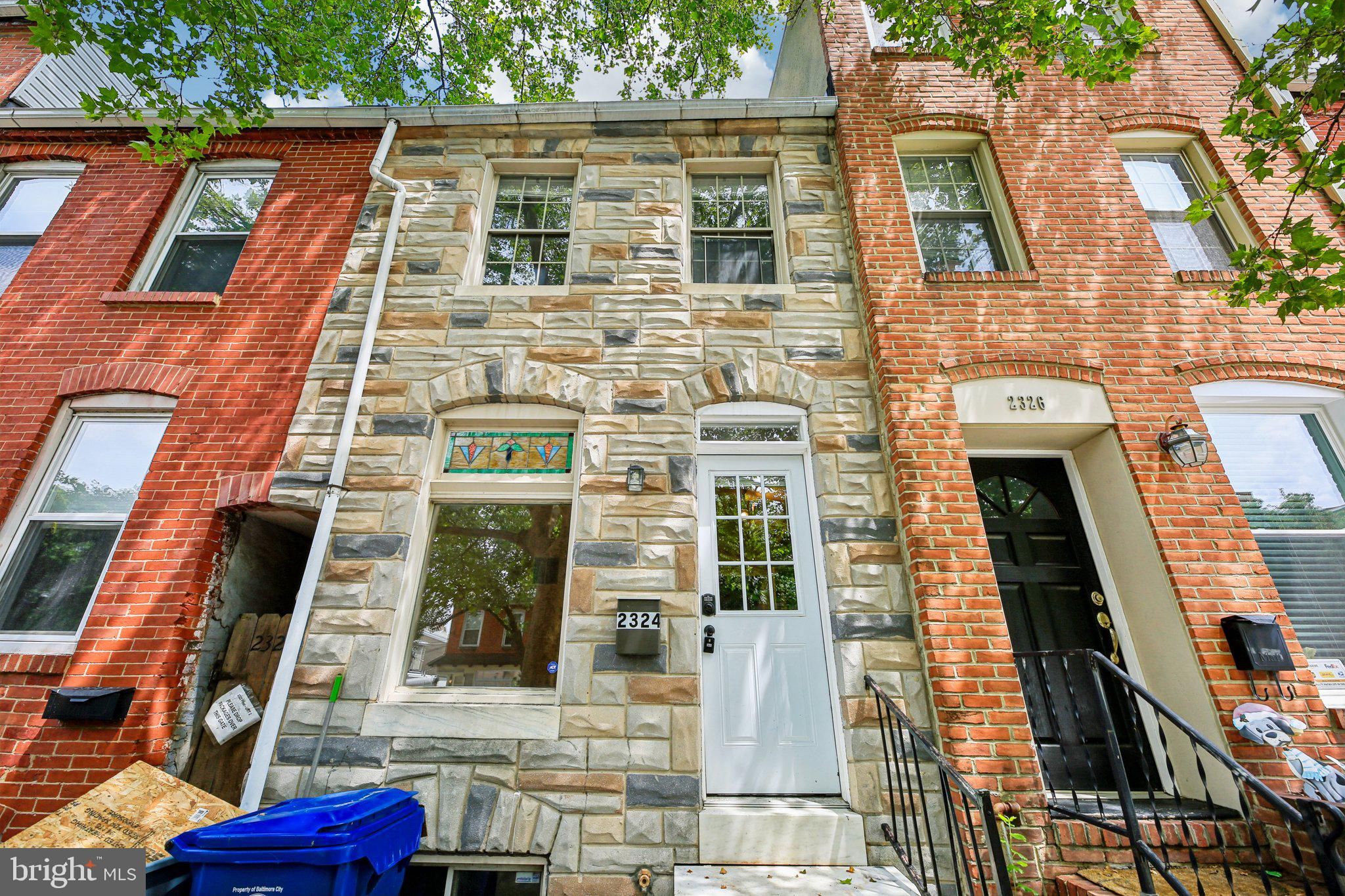 2324 Fleet Street