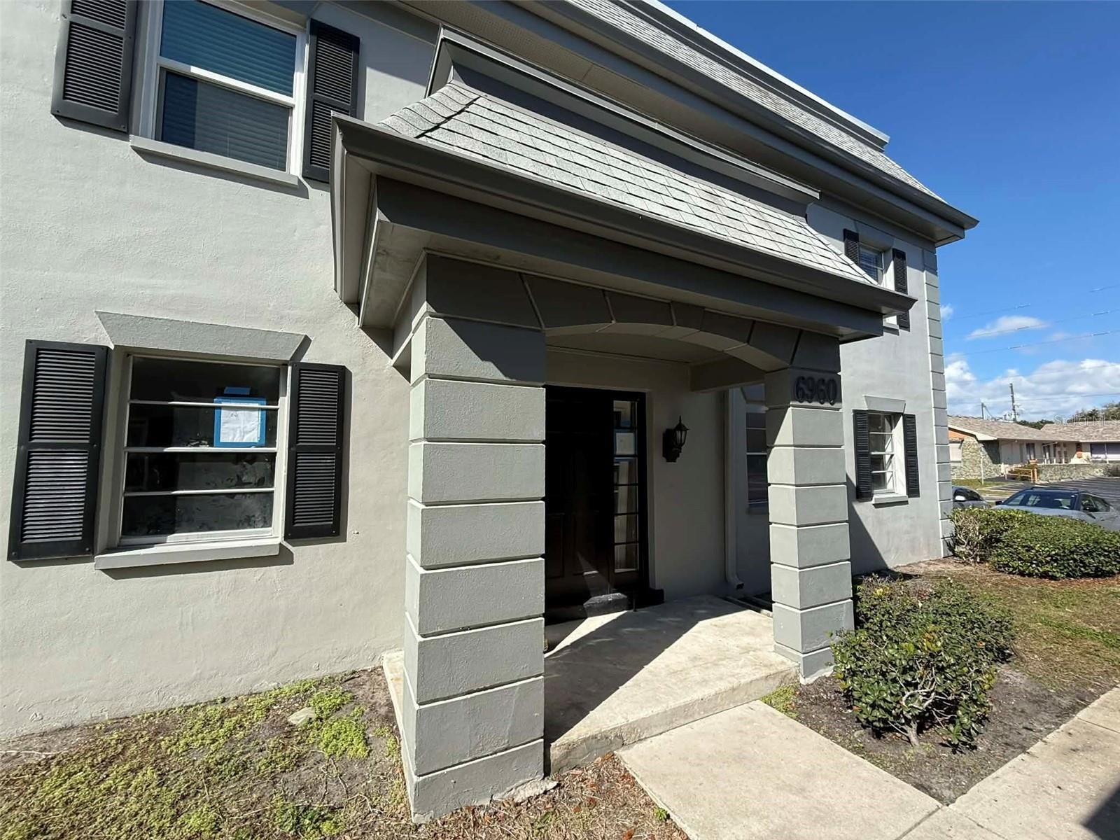 6960 Sunset Drive S 2B