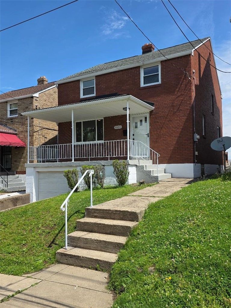 1005 Premier Street