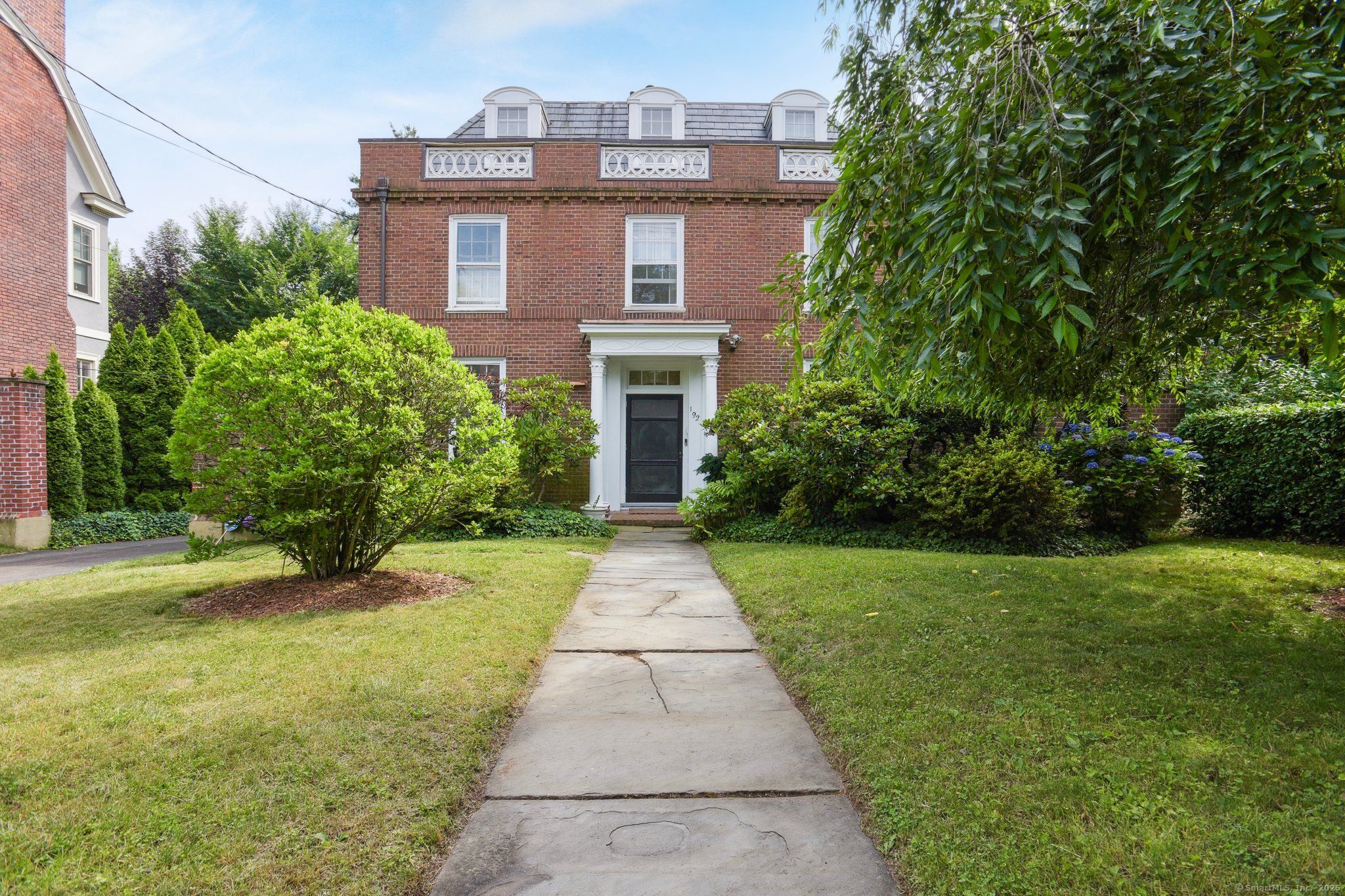 192 Bishop Street