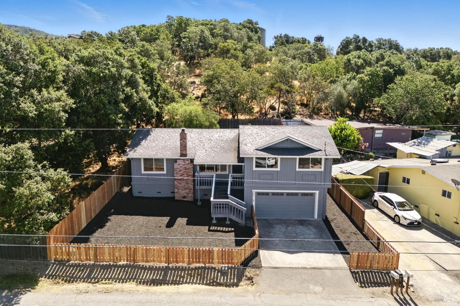 17641 Highland Boulevard