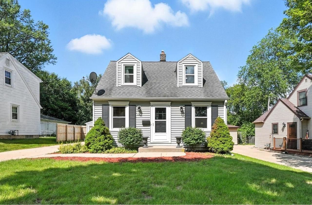 2909 South Orleans Avenue