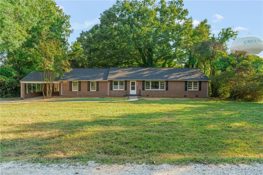 4013 Redberry Road