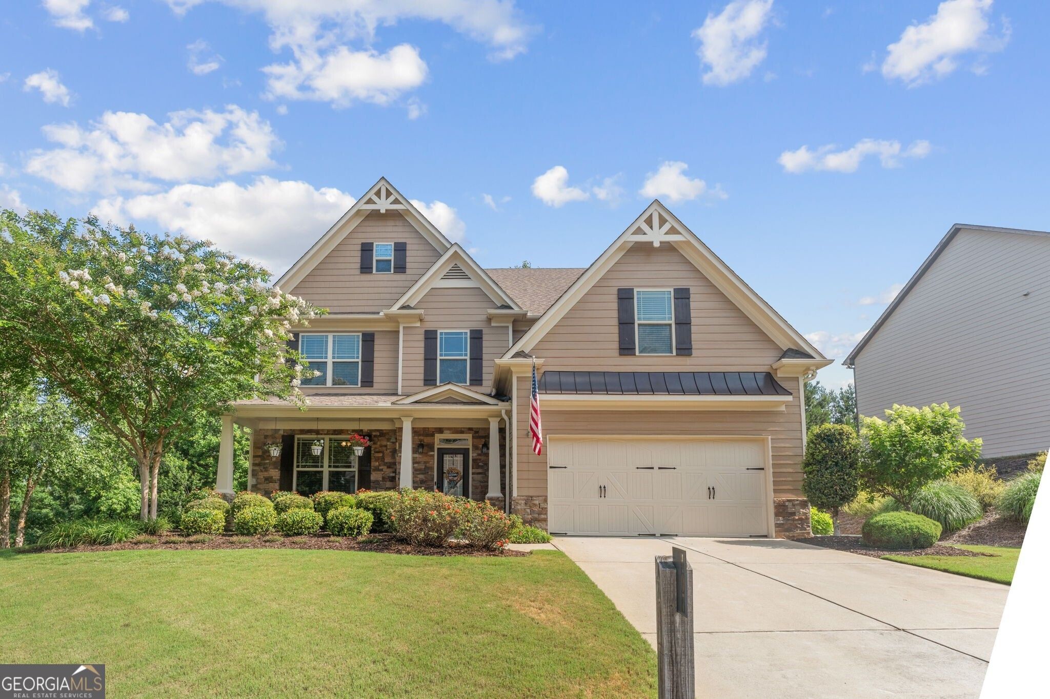 407 Riverwalk Manor Drive 1