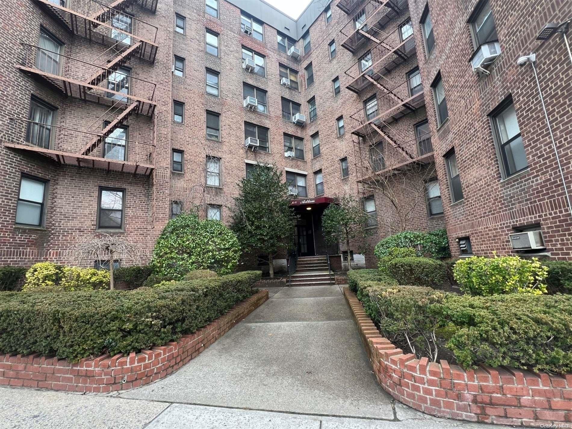 83-55 Woodhaven Boulevard 5C