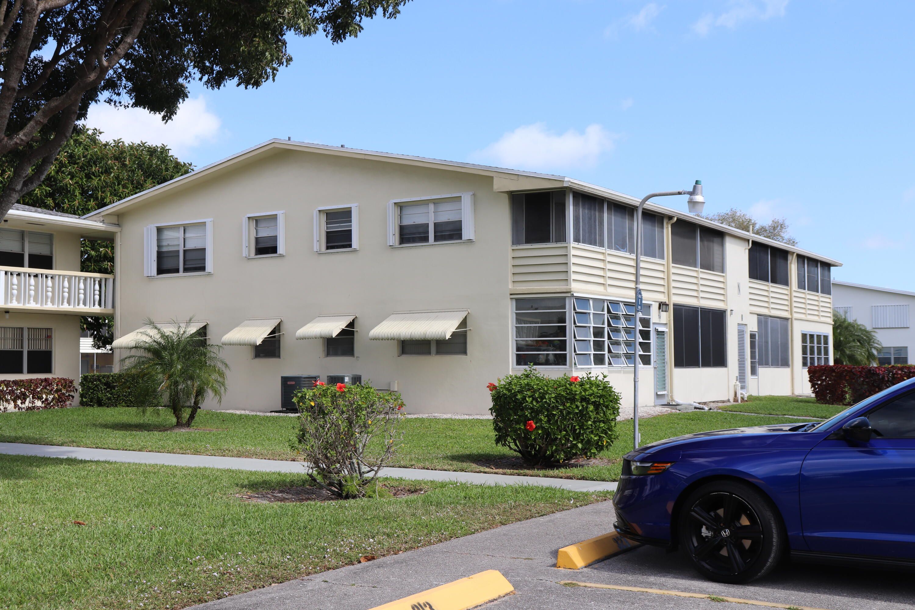 330 Camden Drive 330