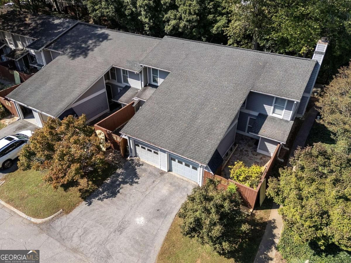 5067 Meadow Lane