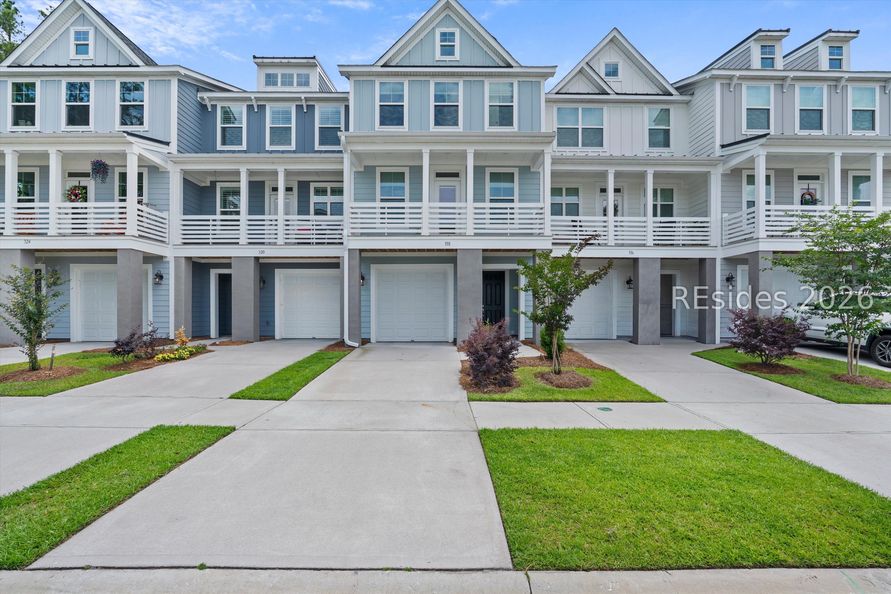 318 Forest Trace