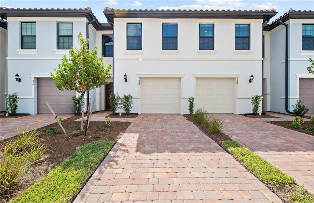 1675 Lake Jessup Cir