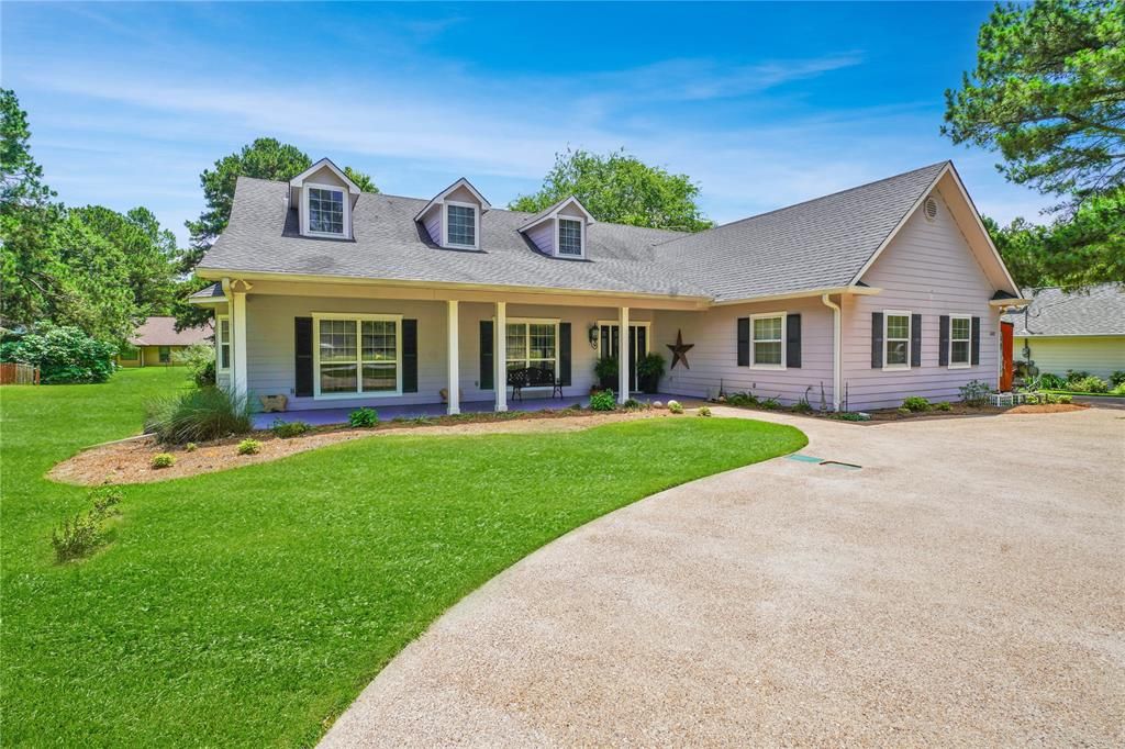 622 Green Meadow Trail