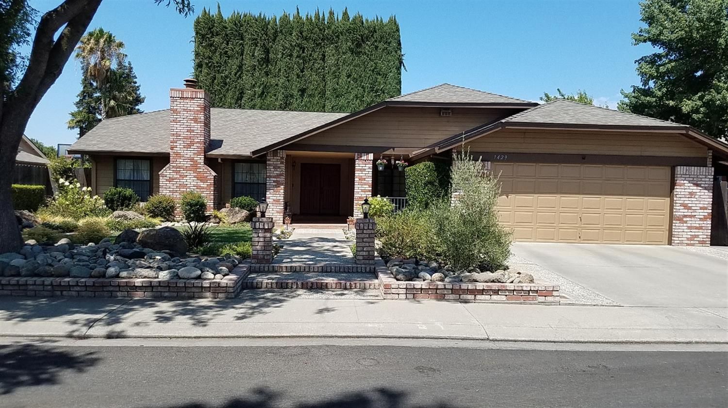 1429 Remington Place