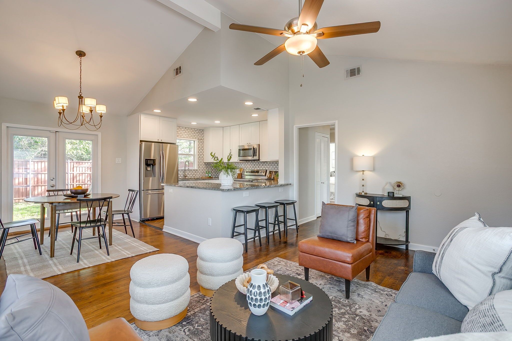 4231 S Cresthaven Road