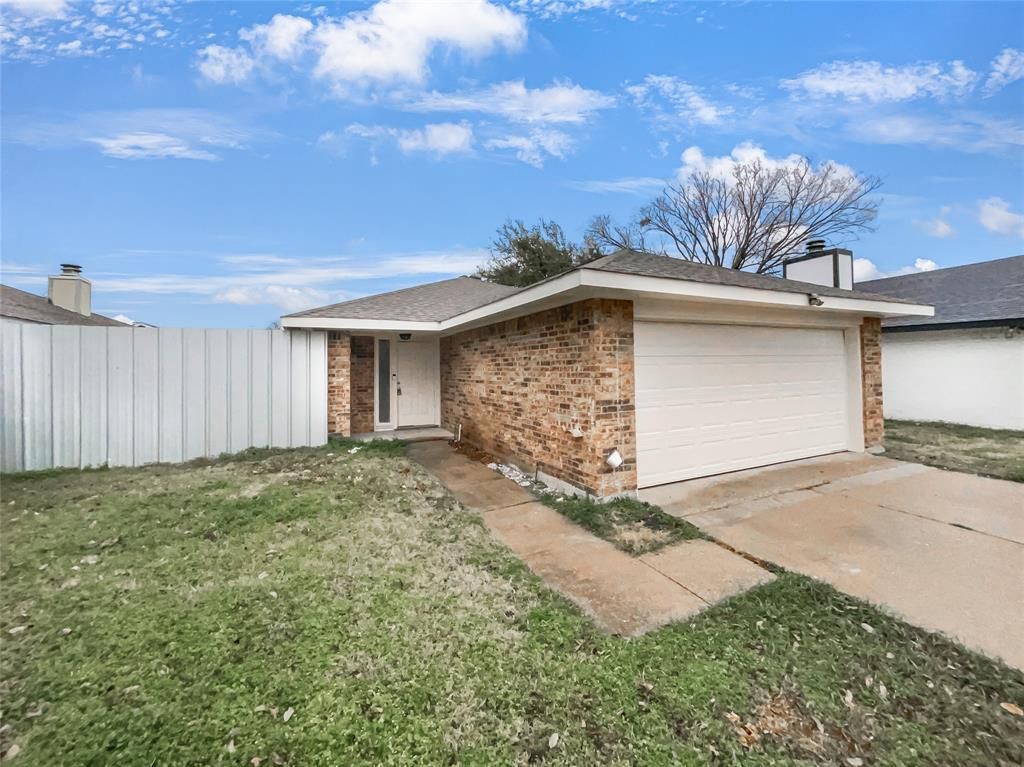 5409 Knollridge Drive