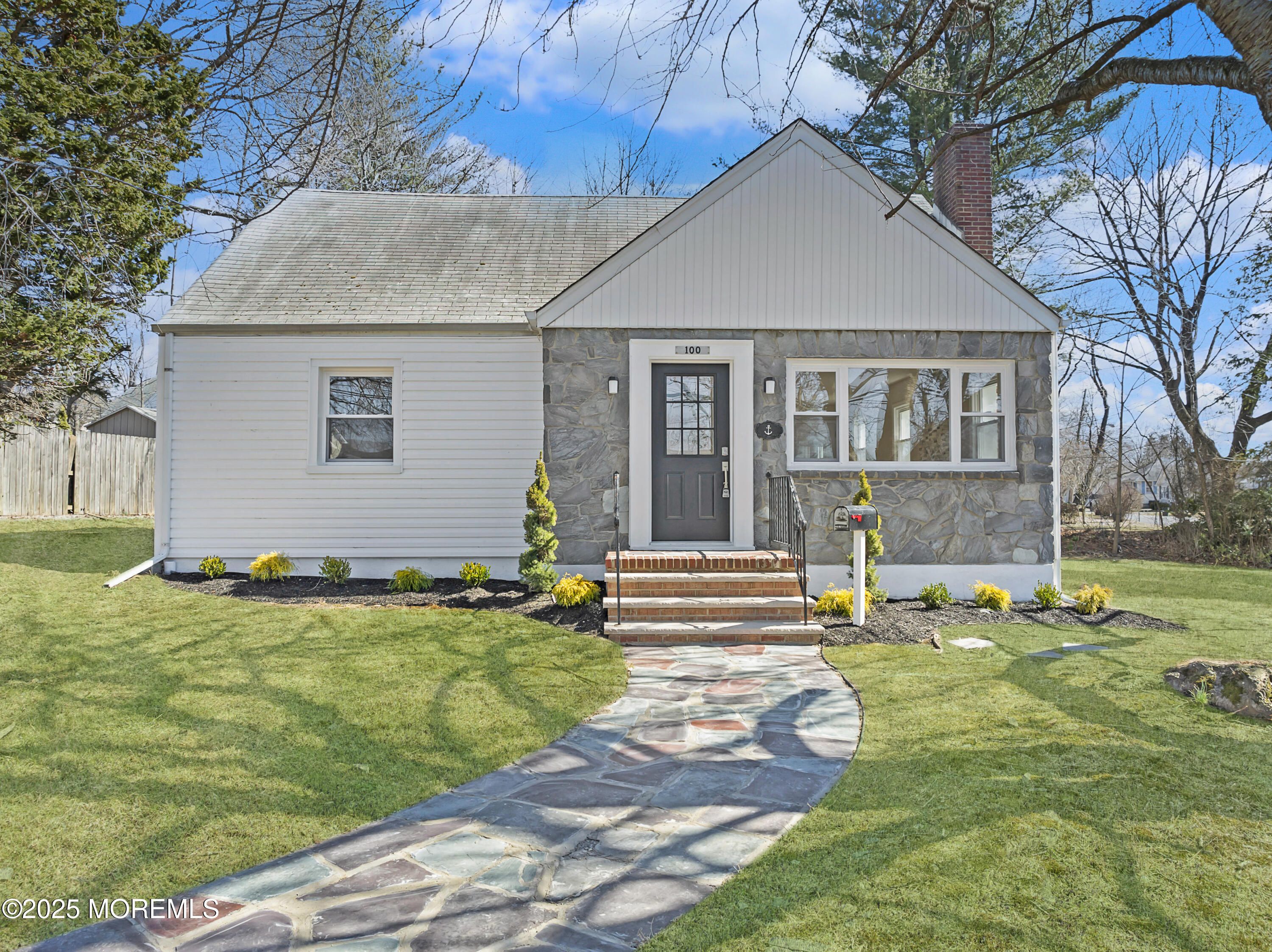 100 Grand Avenue