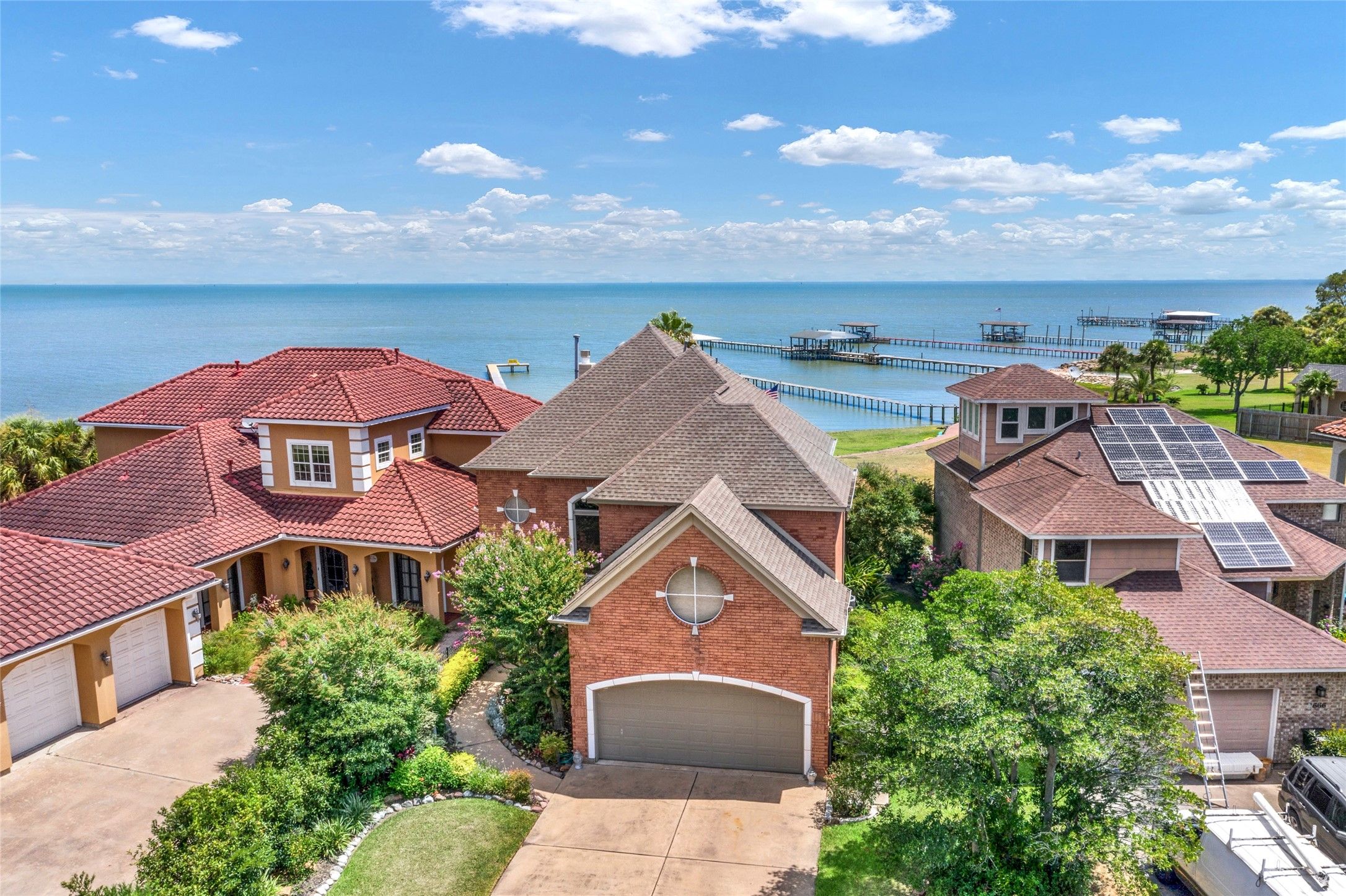 2668 E Bayshore Drive