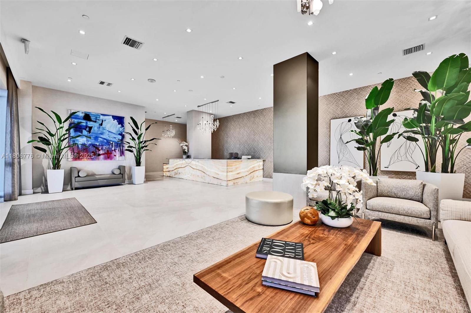 3640 Yacht Club Dr 502