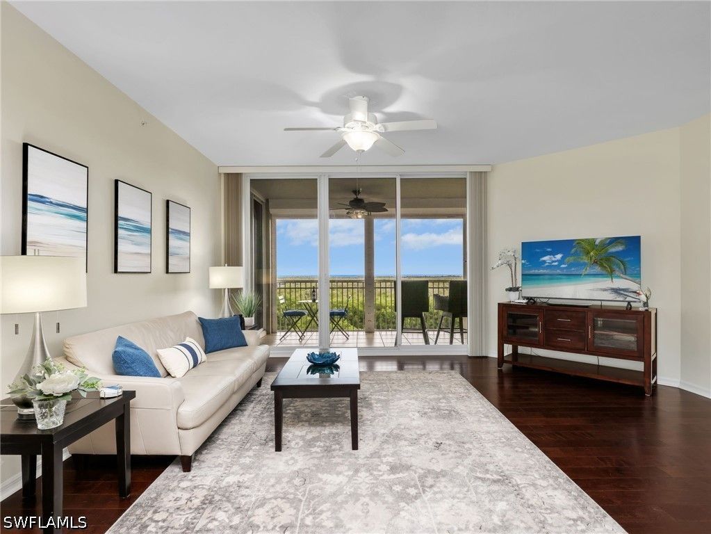 1001 Arbor Lake Drive 406