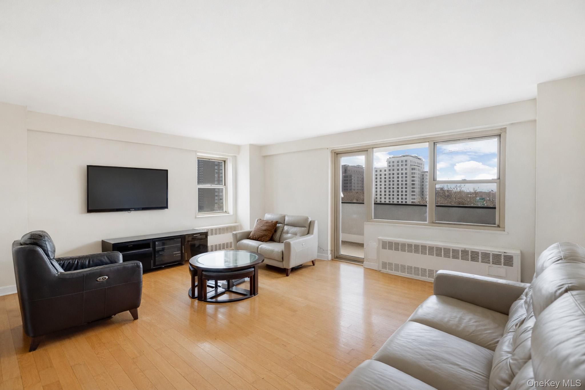 1065 Vermont Street 7J