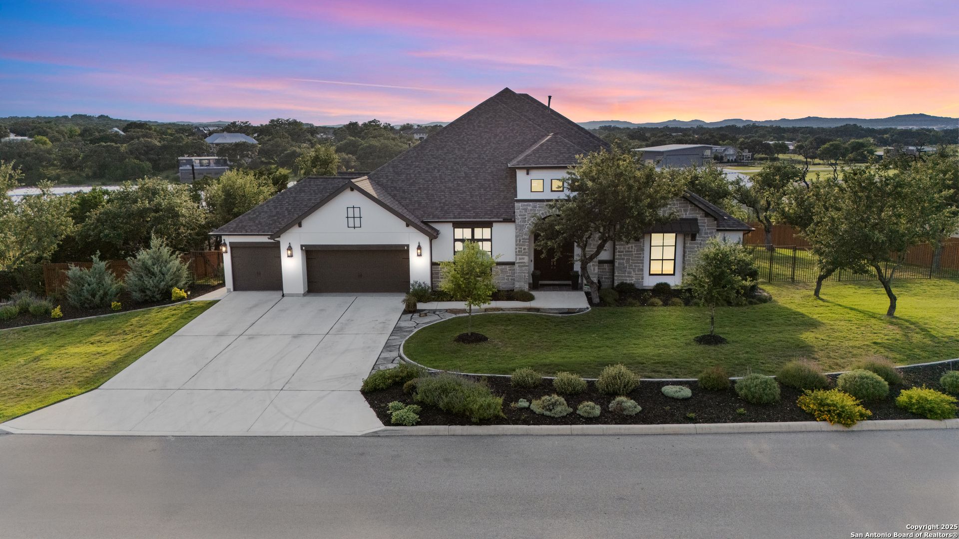 28759 Balcones Creek